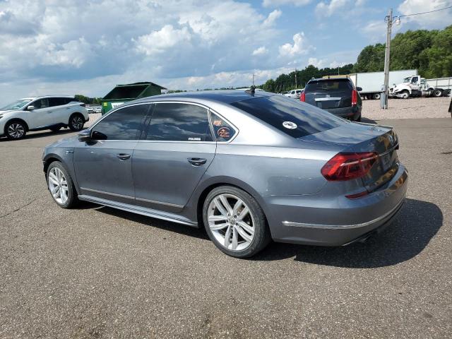 2017 VOLKSWAGEN PASSAT R-L 1VWDT7A30HC036529