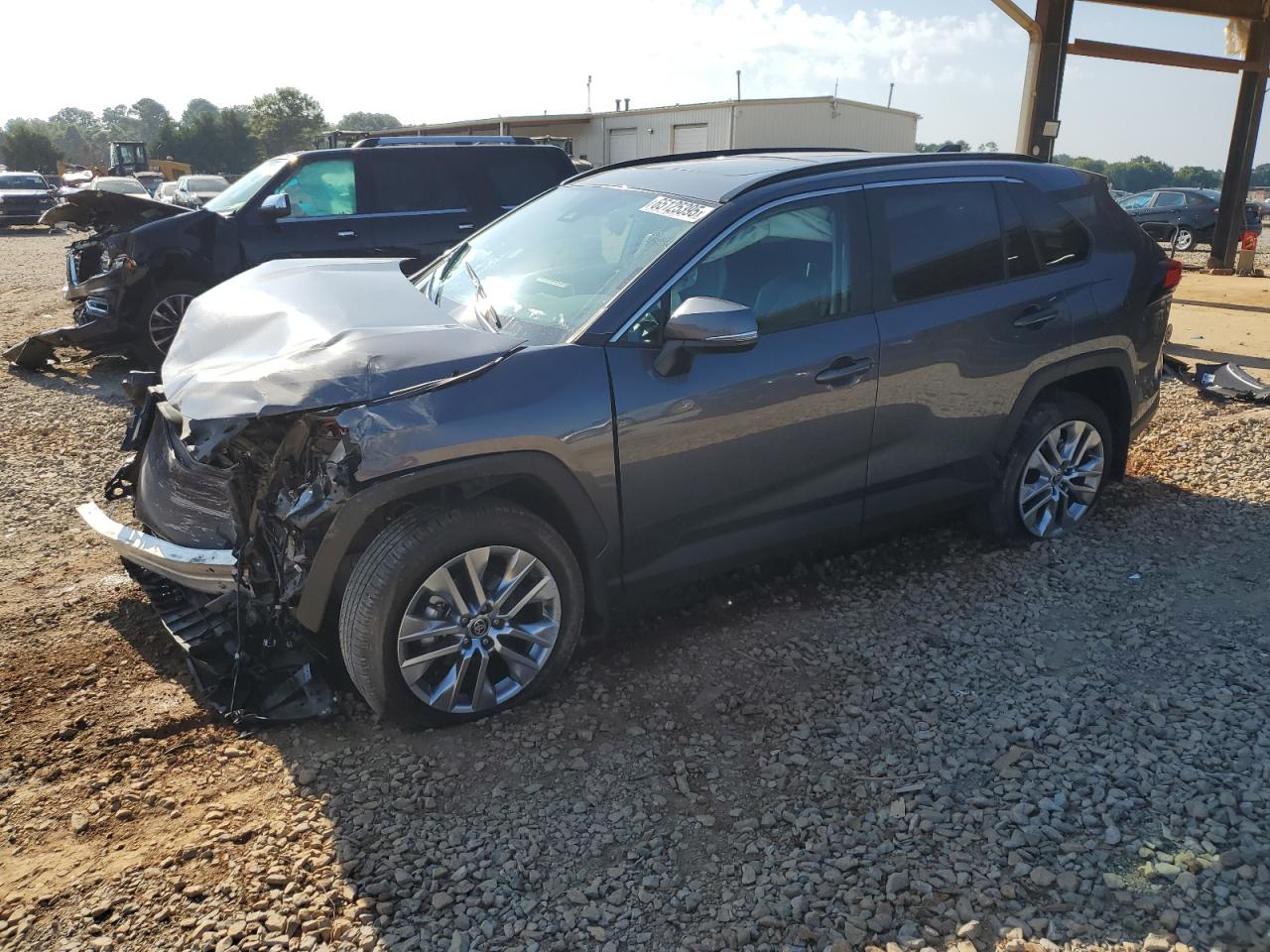 TOYOTA RAV4 XLE PREMIUM