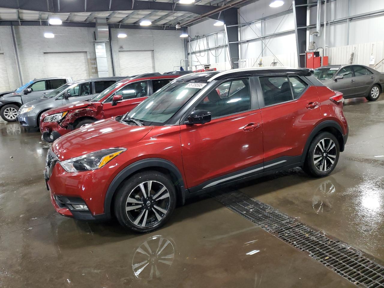 NISSAN KICKS SR