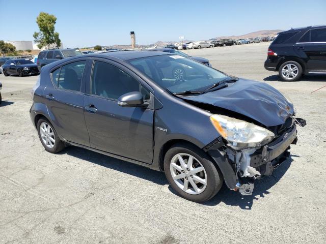 2014 TOYOTA PRIUS C - JTDKDTB34E1068065