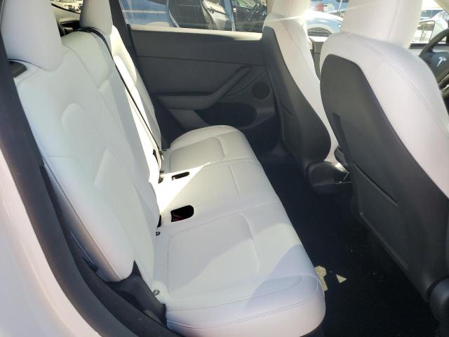 2024 TESLA MODEL Y 7SAYGDEF8RF131584