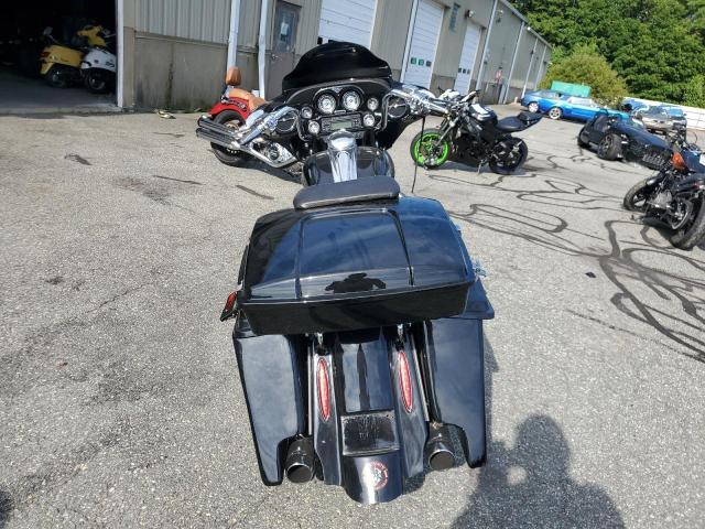 2008 HARLEY-DAVIDSON FLHX 1HD1KB4138Y617028