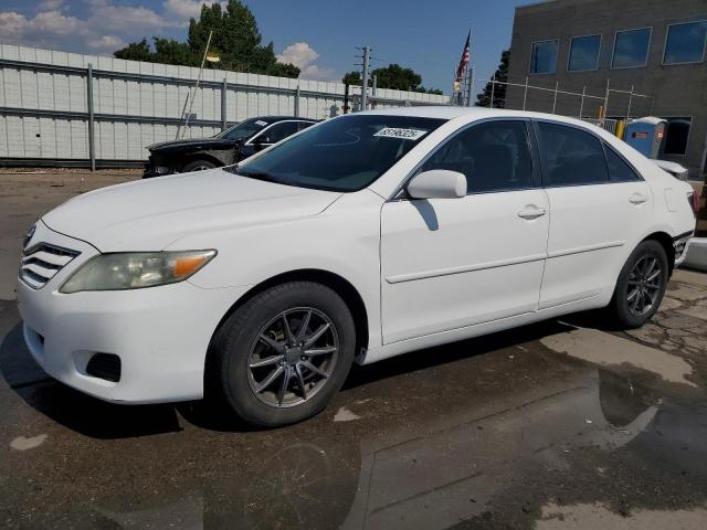 TOYOTA CAMRY BASE