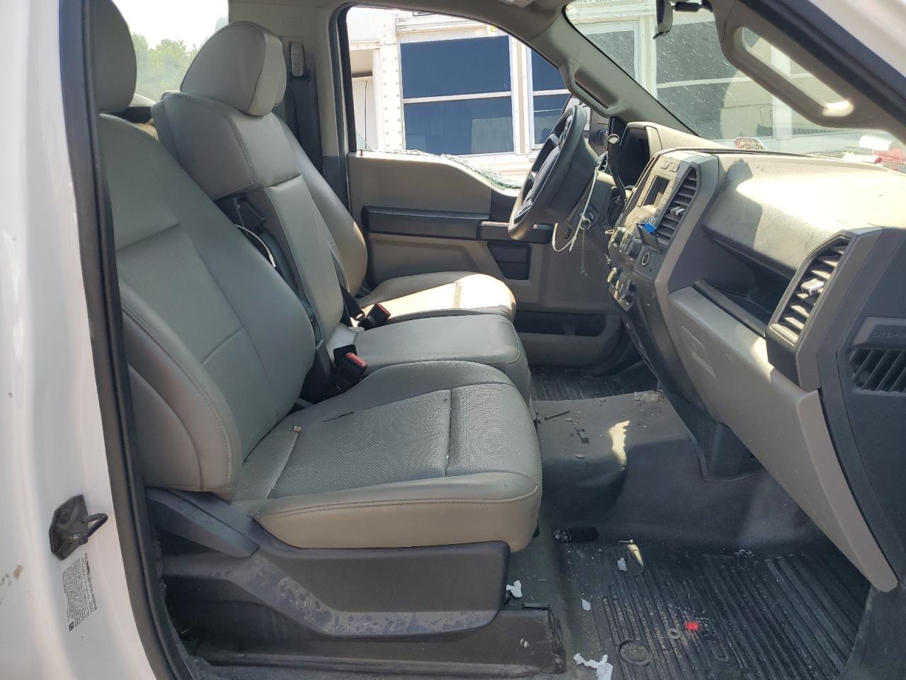 FORD F-550 SUPER DUTY