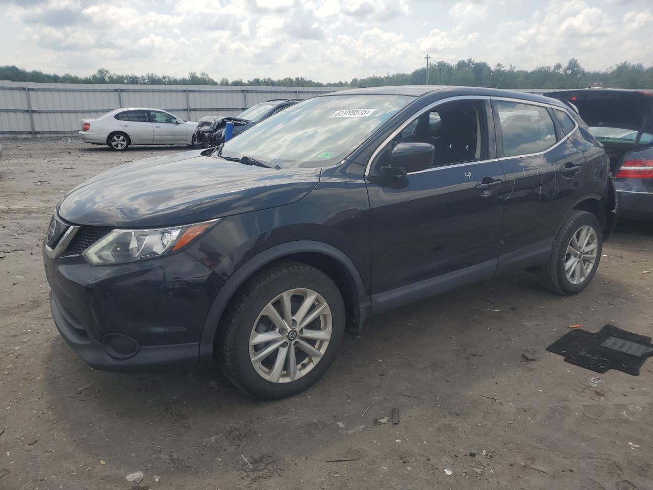 NISSAN ROGUE SPORT S