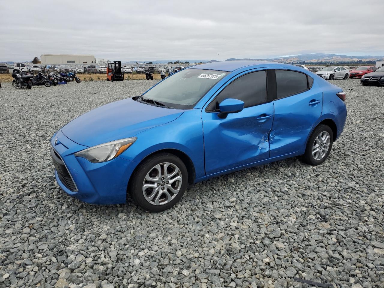 TOYOTA YARIS IA