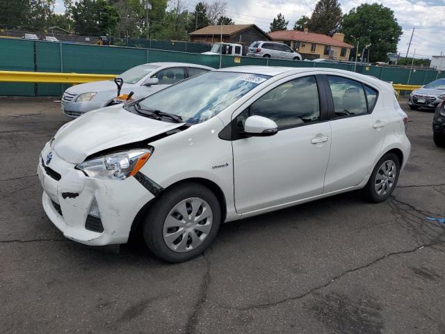 TOYOTA PRIUS C