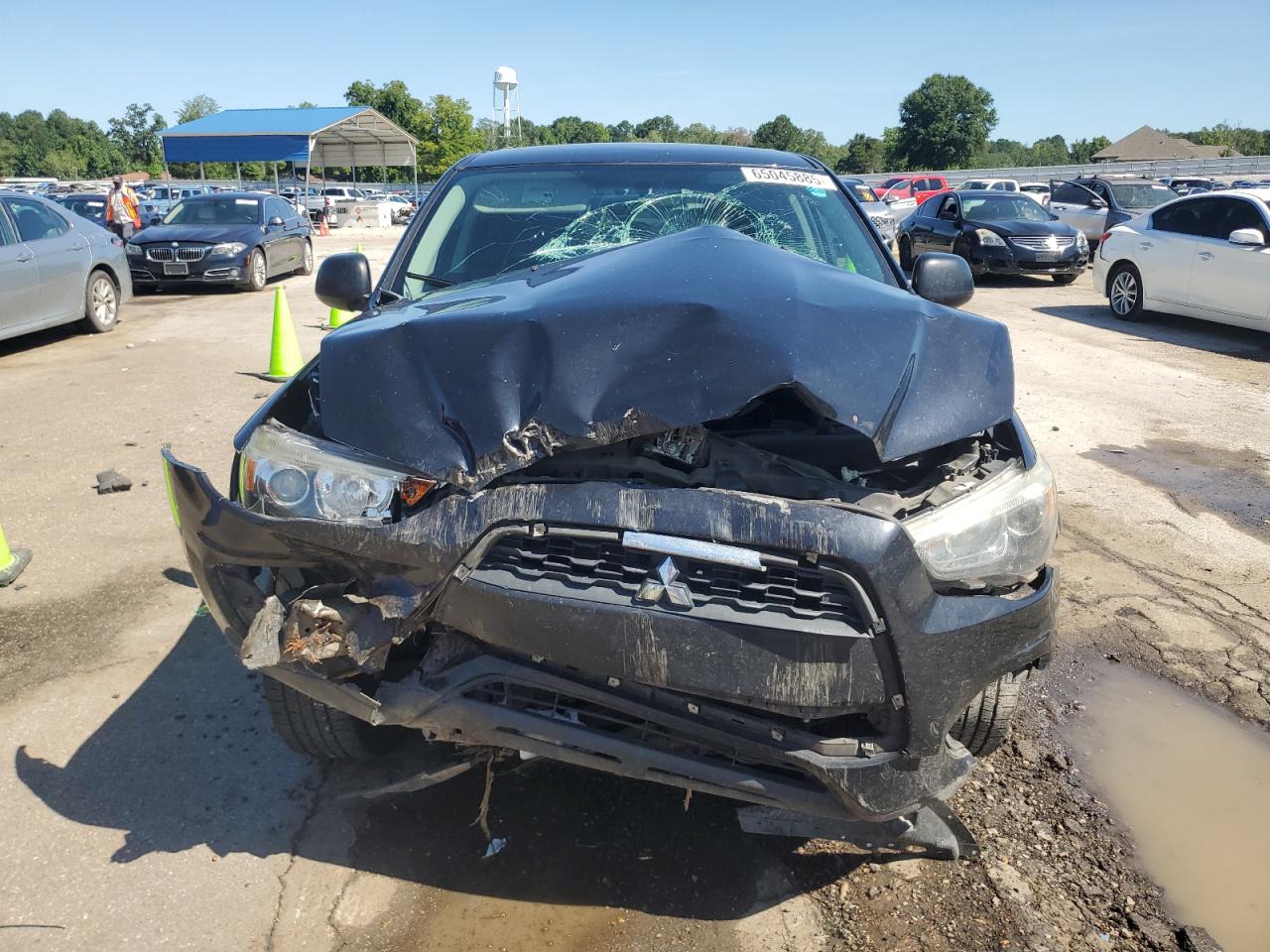 MITSUBISHI OUTLANDER ES