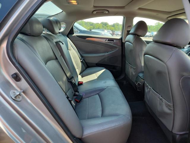 2011 HYUNDAI SONATA HYB - KMHEC4A48BA006899