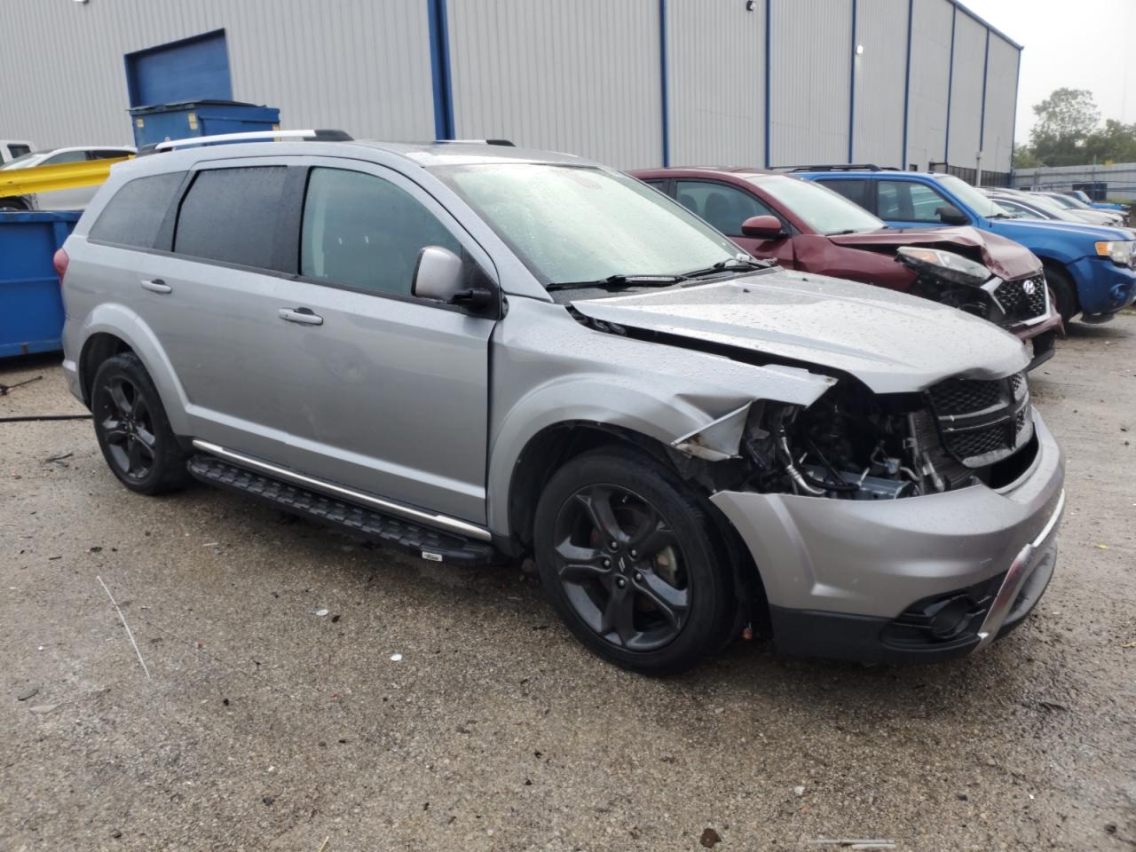 DODGE JOURNEY CROSSROAD