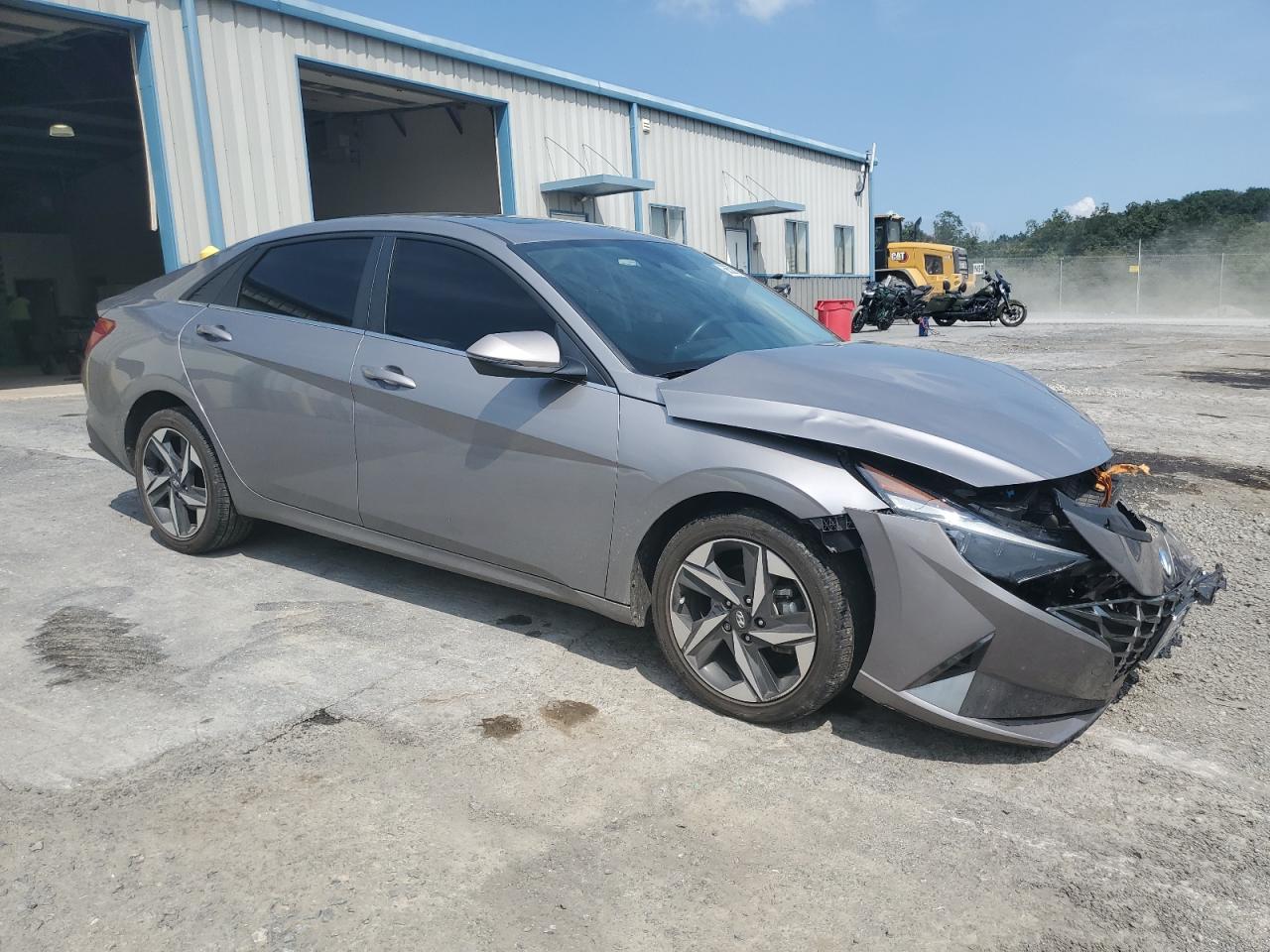 HYUNDAI ELANTRA LIMITED