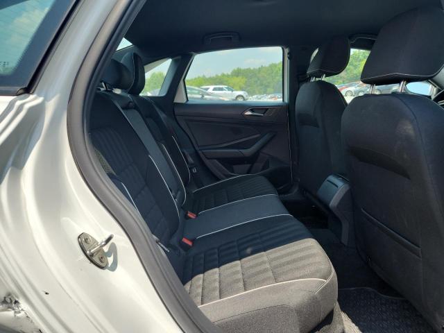 2023 VOLKSWAGEN JETTA SPOR 3VWBM7BU1PM042168