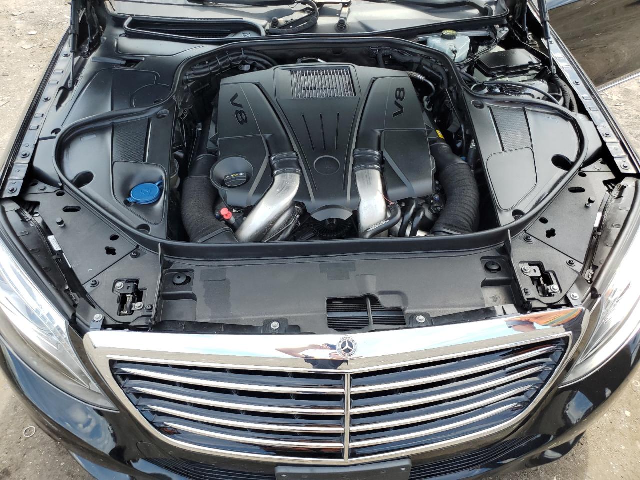 MERCEDES-BENZ S-CLASS 550