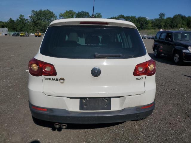 2011 VOLKSWAGEN TIGUAN S - WVGAV7AXXBW551560