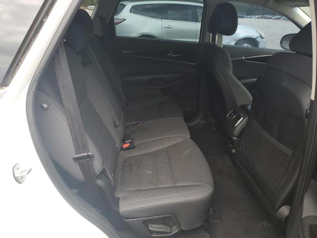 2016 KIA SORENTO LX 5XYPG4A38GG017420