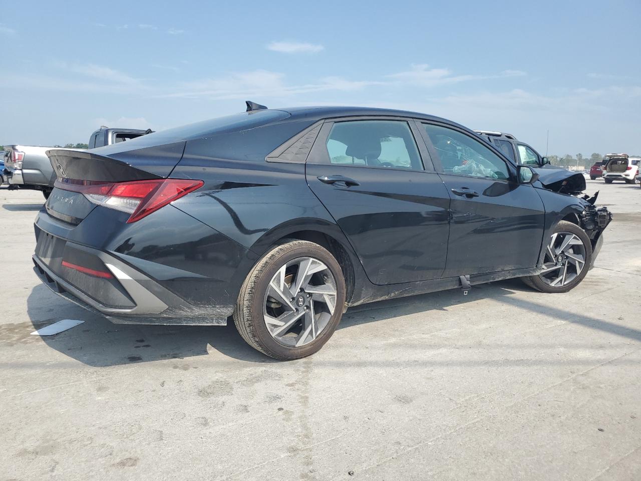 HYUNDAI ELANTRA SEL SPORT