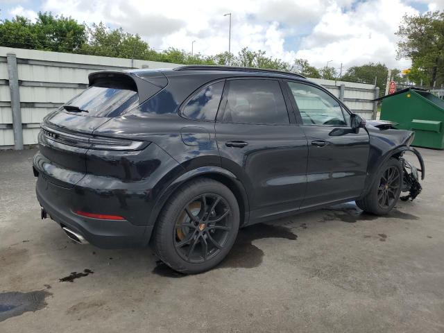 2025 PORSCHE CAYENNE WP1AA2AY2SDA04272