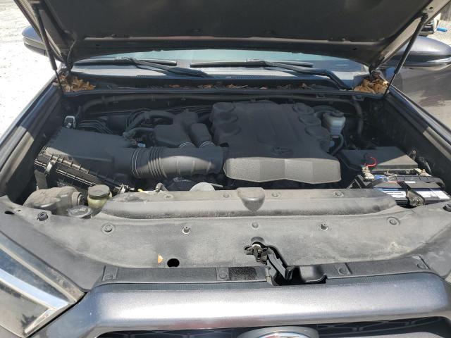2018 TOYOTA 4RUNNER SR - JTEZU5JR5J5185751