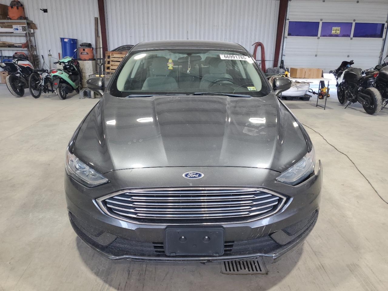 FORD FUSION S