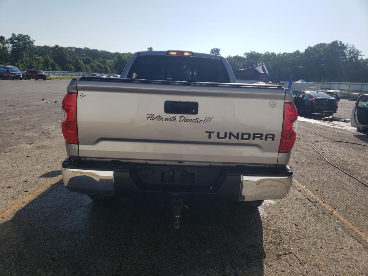 TOYOTA TUNDRA DOUBLE CAB LIMITED
