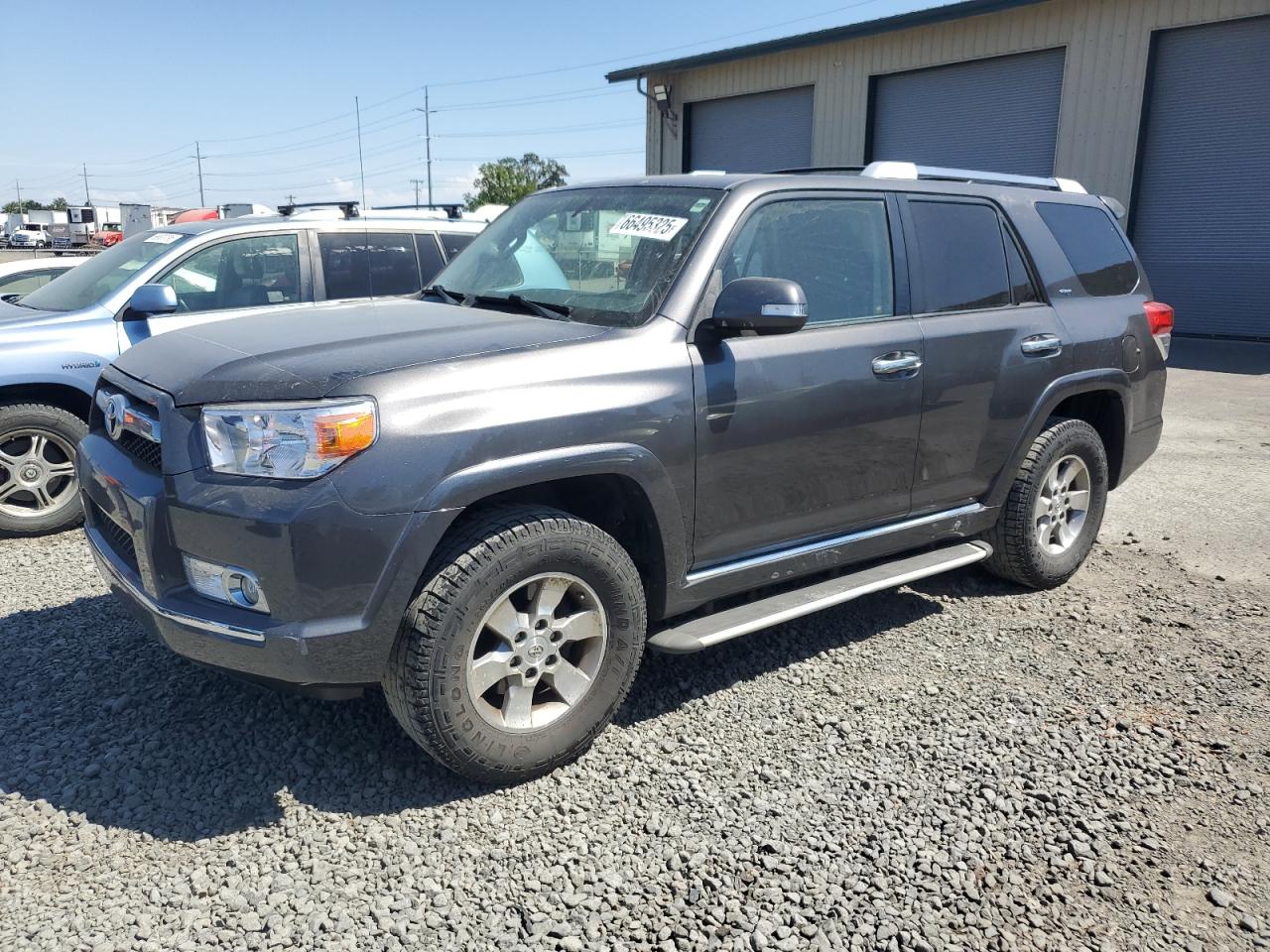 TOYOTA 4RUNNER SR5