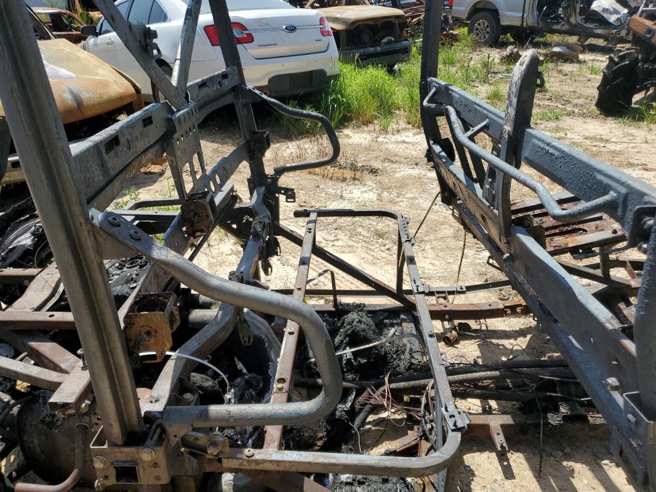 Lot #3248662251 2015 POLARIS RANGER CRE