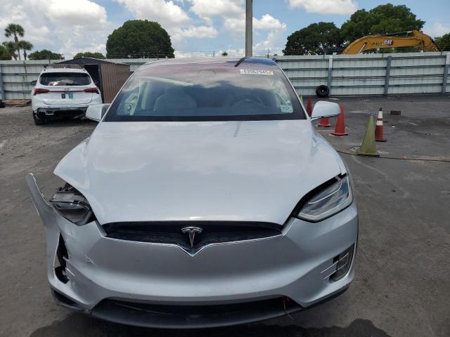 2017 TESLA MODEL X 5YJXCAE22HF029552