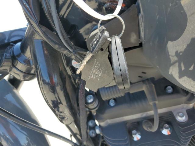 2022 HARLEY-DAVIDSON XL883 N 1HD4LE222NB404626