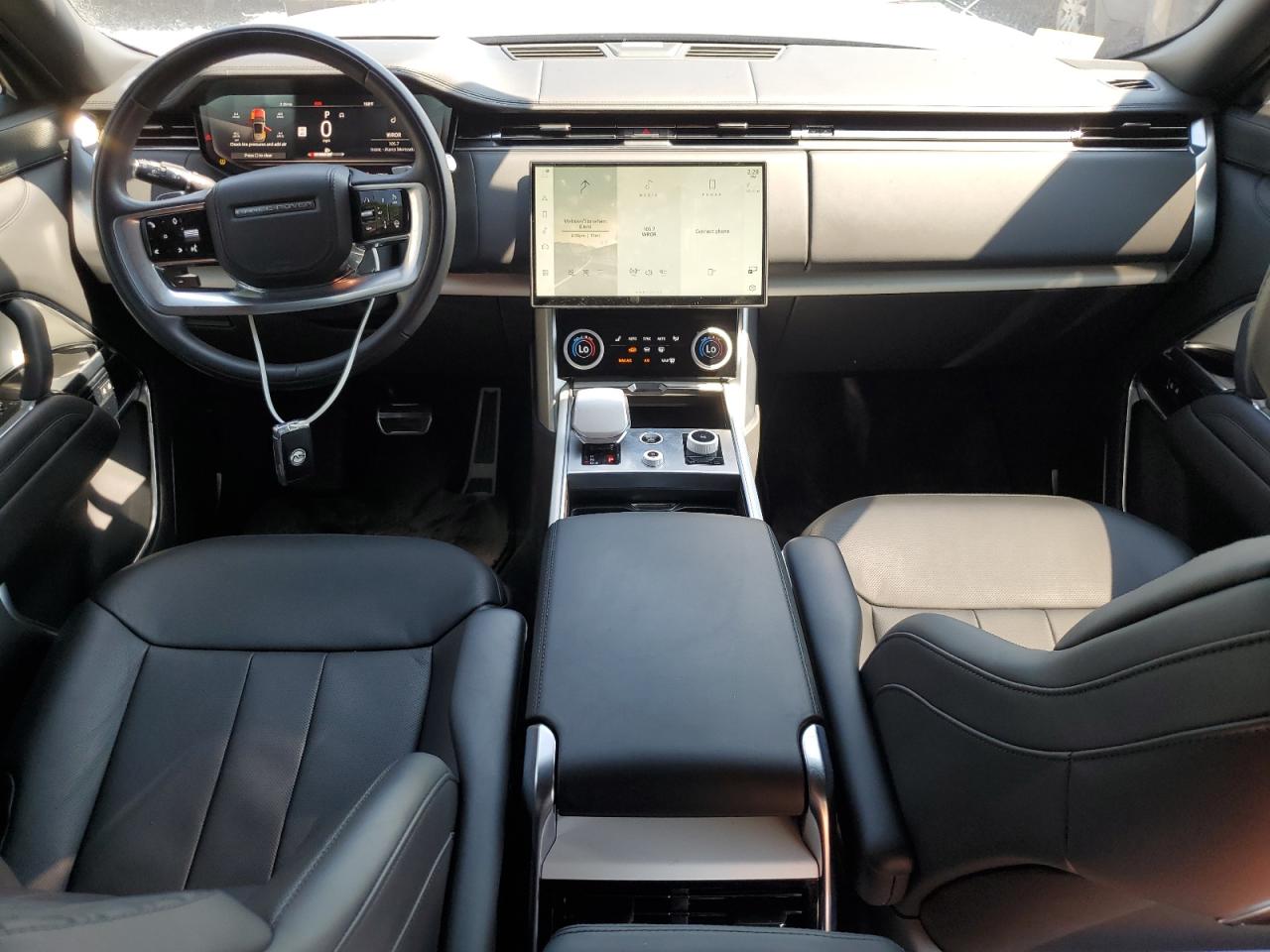 LAND ROVER RANGE ROVER SV