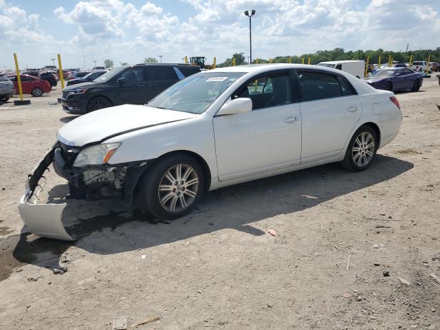 TOYOTA AVALON XL
