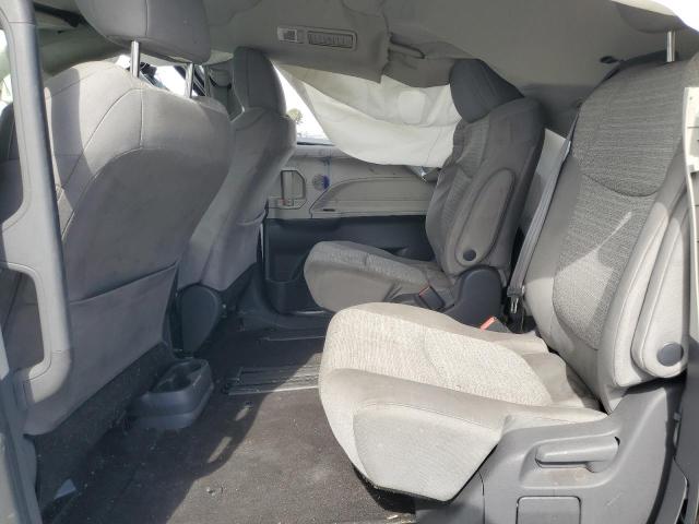 2021 TOYOTA SIENNA LE 5TDKRKEC9MS025706