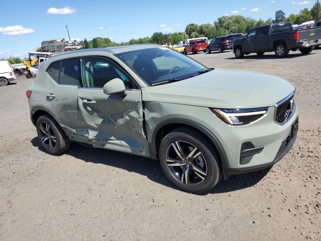 2025 VOLVO XC40 CORE YV4L12UJ2S2599951