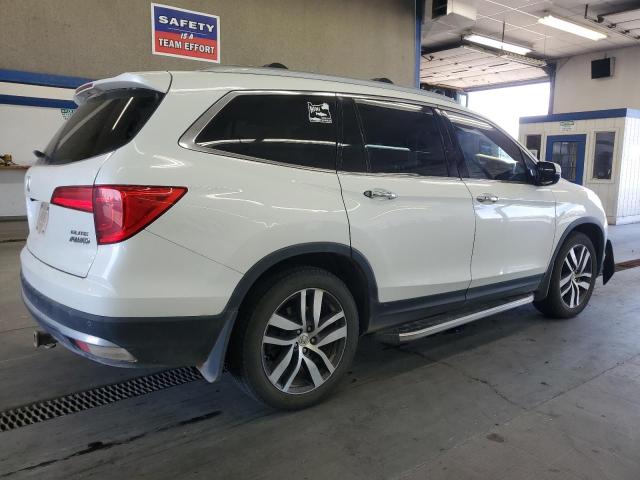 2018 HONDA PILOT ELIT 5FNYF6H02JB007754