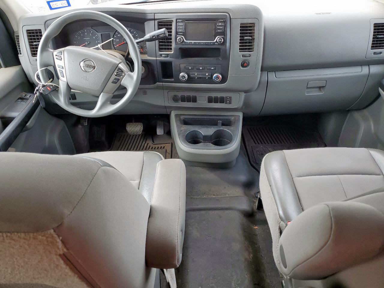 NISSAN NV3500 3500 S