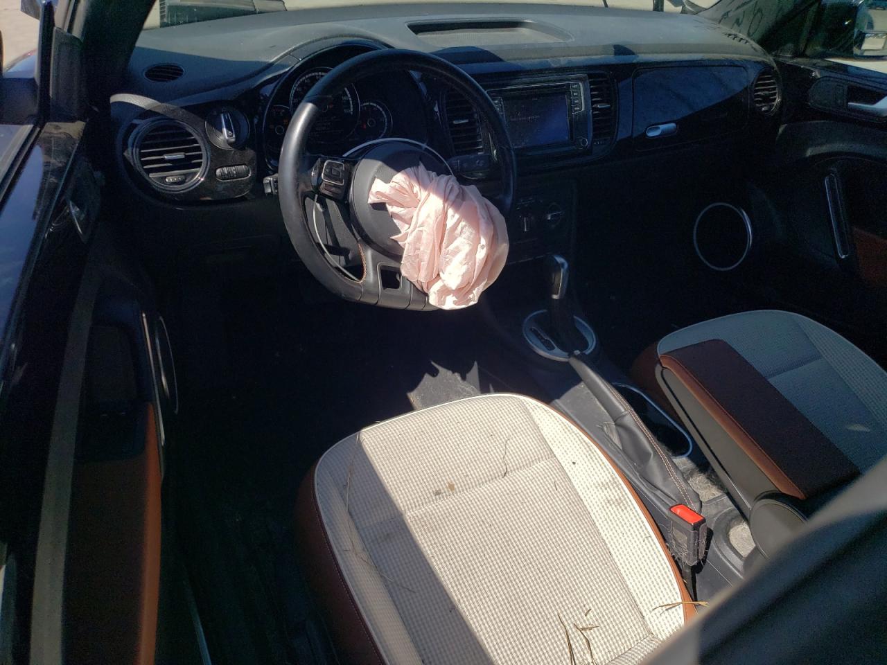 VOLKSWAGEN BEETLE 1.8T