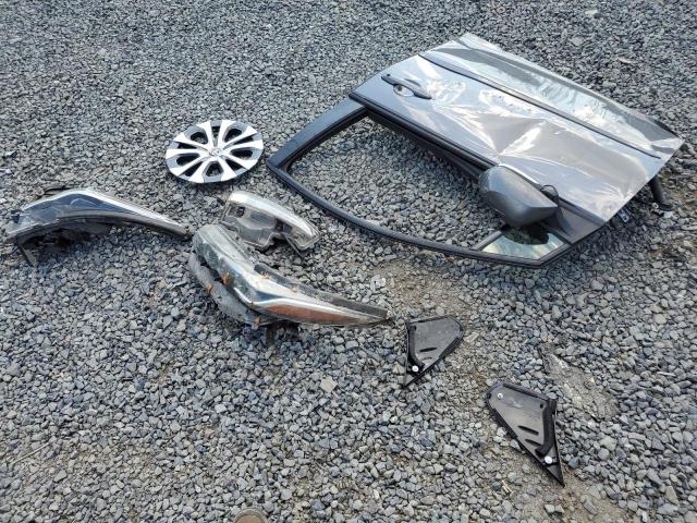 2022 TOYOTA PRIUS PRIM JTDKAMFP8N3210076