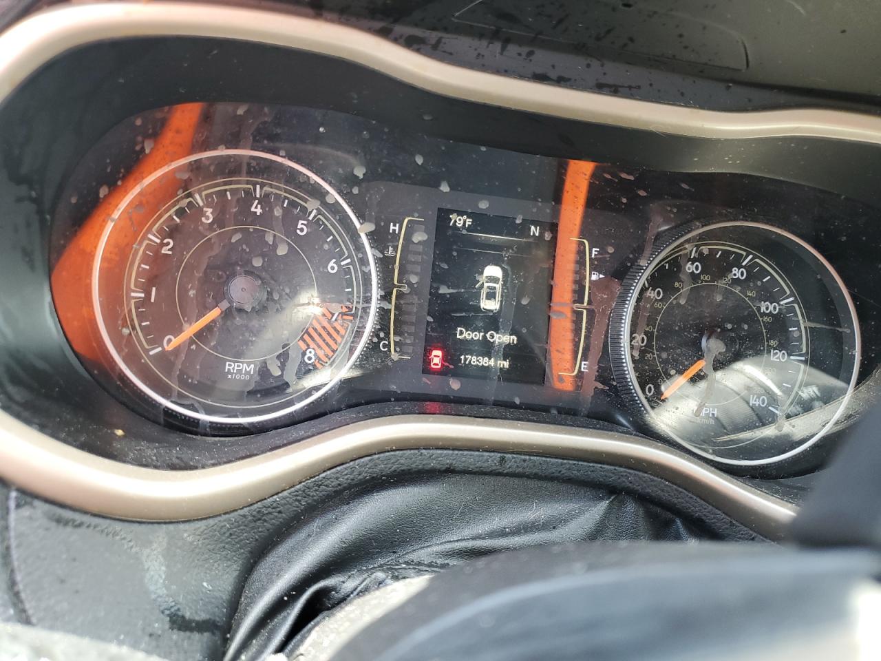 JEEP GRAND CHEROKEE LATITUDE