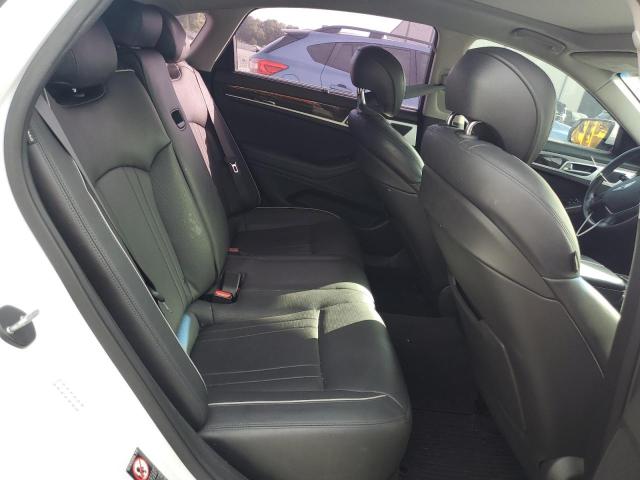 2015 HYUNDAI GENESIS 3. KMHGN4JE4FU081826