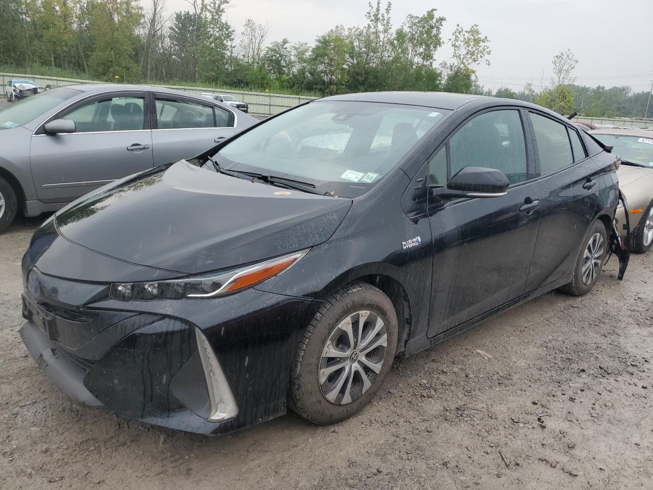 TOYOTA PRIUS PRIME LE