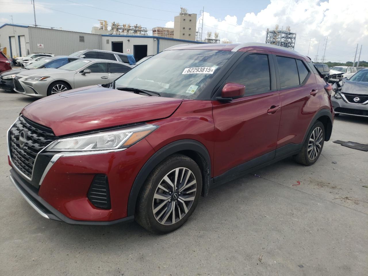 NISSAN KICKS SV