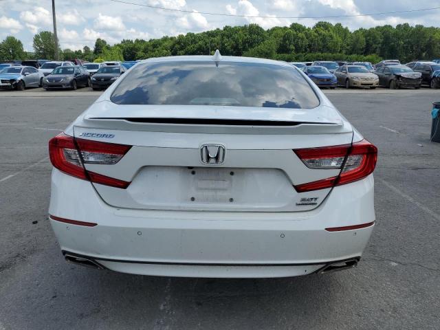 2018 HONDA ACCORD TOU 1HGCV2F96JA042668