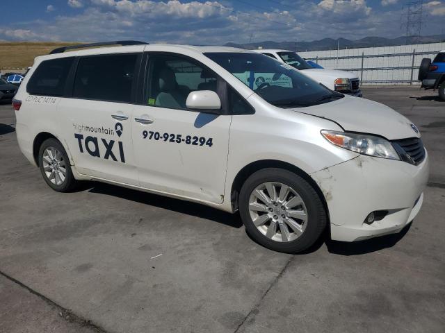 2015 TOYOTA SIENNA XLE 5TDDK3DC9FS112674