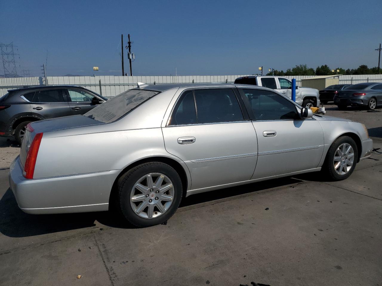 Lot #3293719386 2008 CADILLAC DTS