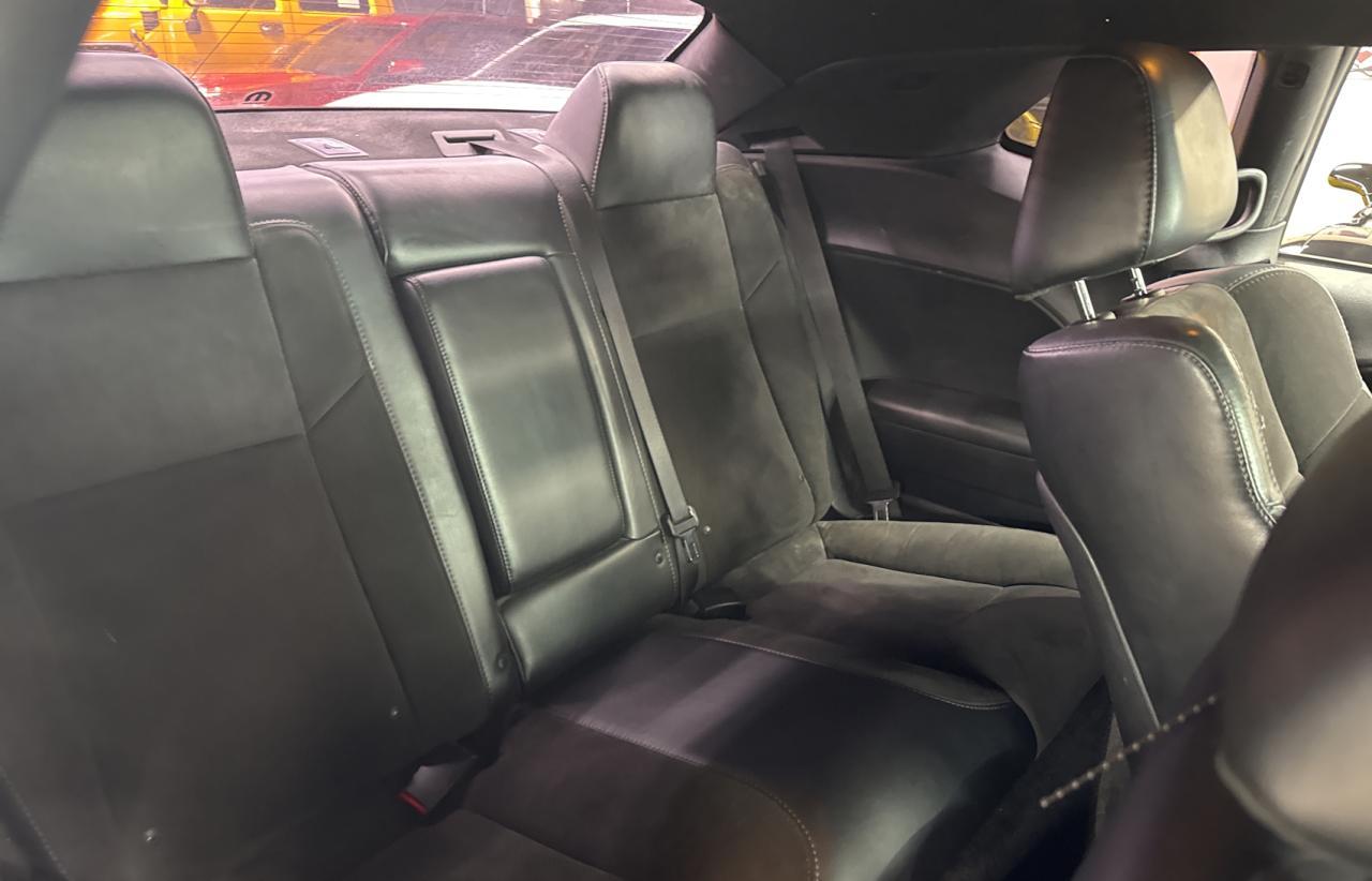 Dodge Challenger 2016