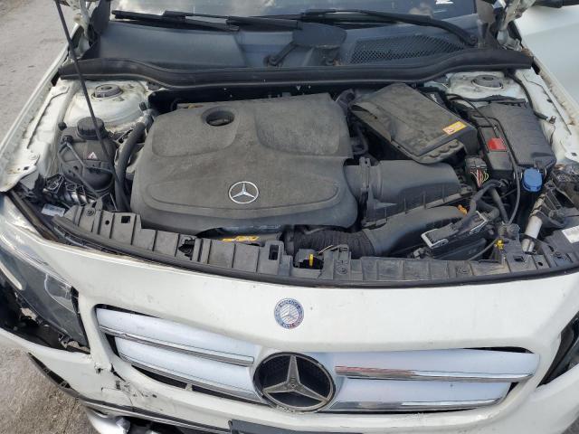 2015 MERCEDES-BENZ GLA 250 - WDCTG4EB0FJ134207