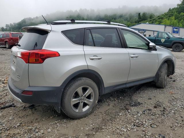 2015 TOYOTA RAV4 XLE JTMRFREV4FD170832