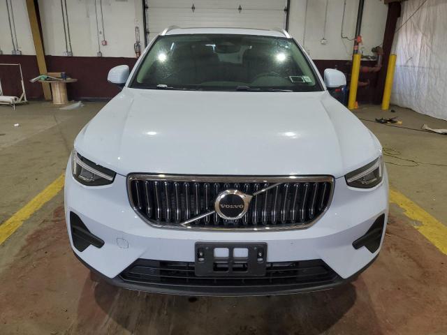 2025 VOLVO XC40 CORE YV4L12UJ4S2550704