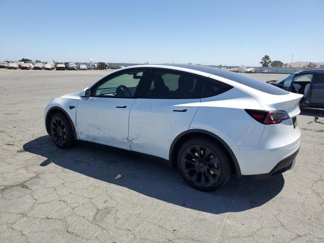 2024 TESLA MODEL Y 7SAYGAEE6RF149068
