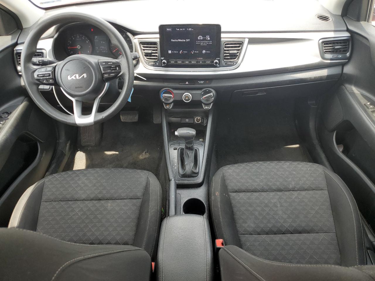 KIA RIO LX