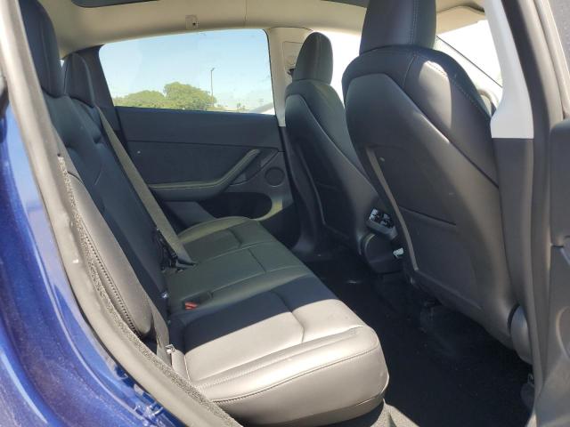 2025 TESLA MODEL Y 7SAYGDEE5SF219134